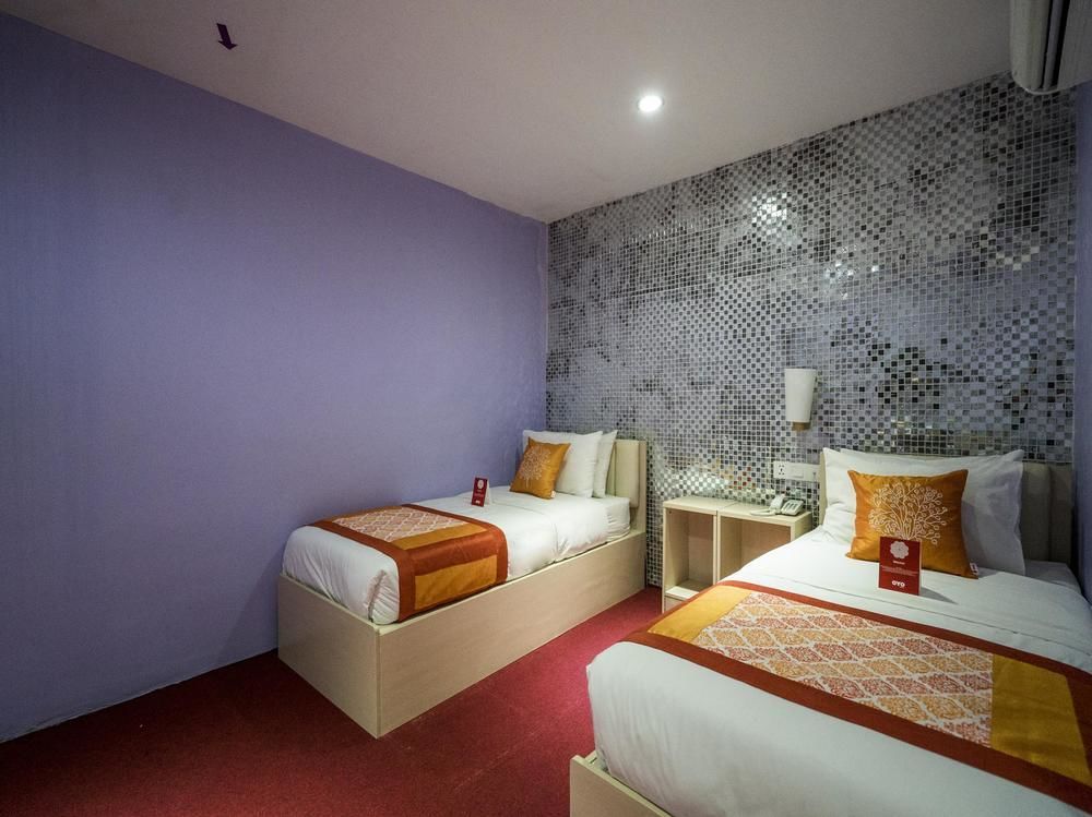 Oyo 280 Hotel Dragon Inn Куала-Лумпур Экстерьер фото
