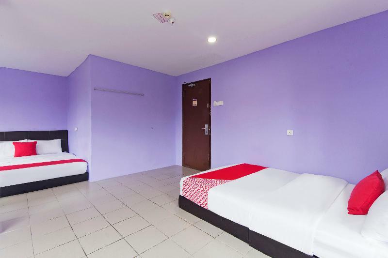 Oyo 280 Hotel Dragon Inn Куала-Лумпур Экстерьер фото
