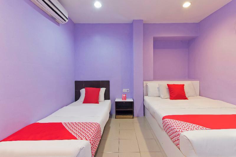 Oyo 280 Hotel Dragon Inn Куала-Лумпур Экстерьер фото